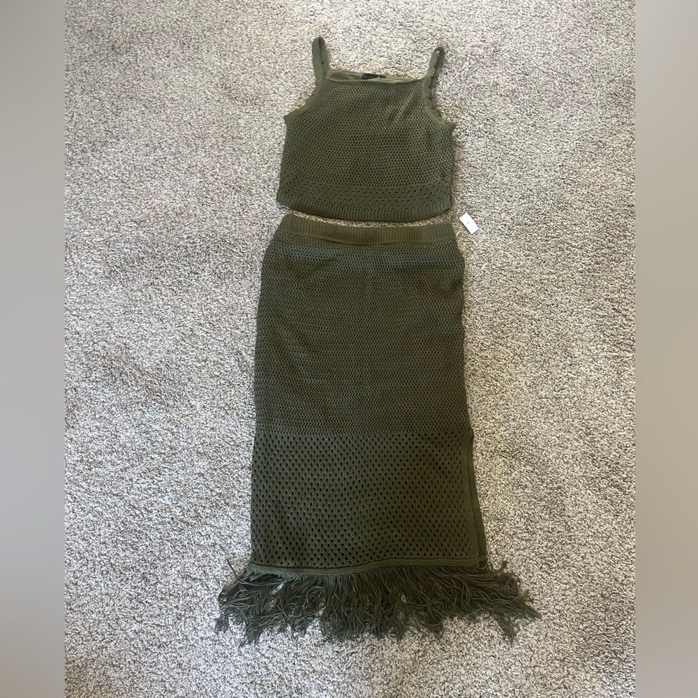 House of Harlow 1960 2-piece crocheted crop tank and skirt